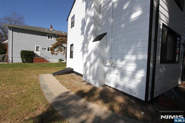 380 Lincoln Avenue, Hawthorne, NJ 07506