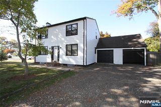 380 Lincoln Avenue, Hawthorne, NJ 07506