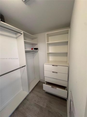 16385 Biscayne Boulevard 305, North Miami Beach, FL 33160