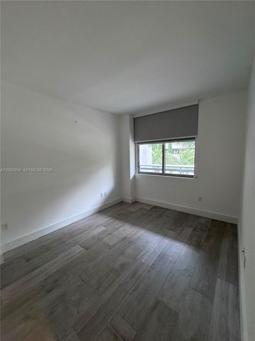 16385 Biscayne Boulevard 305, North Miami Beach, FL 33160