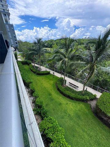 16385 Biscayne Boulevard 305, North Miami Beach, FL 33160