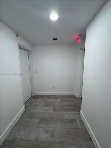 16385 Biscayne Boulevard 305, North Miami Beach, FL 33160