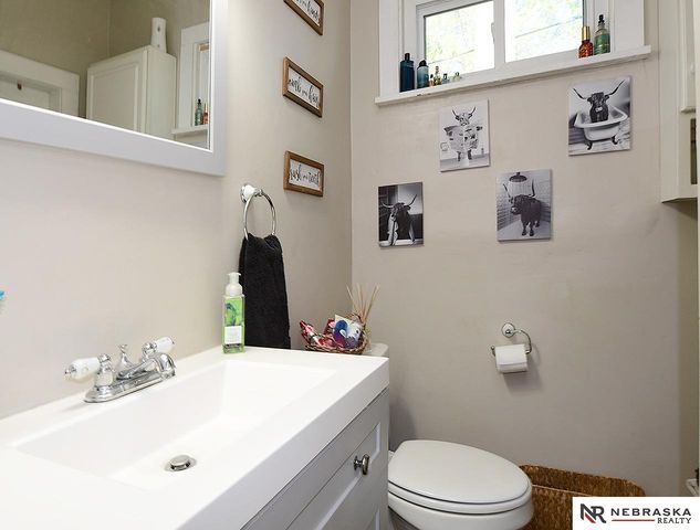 6025 Platte Avenue, Lincoln, NE 68507