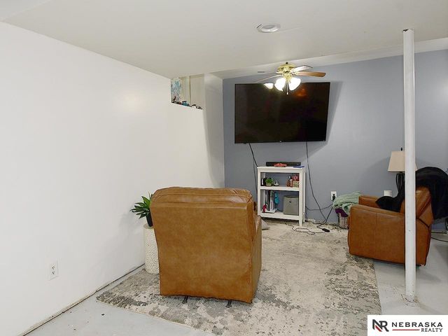 6025 Platte Avenue, Lincoln, NE 68507