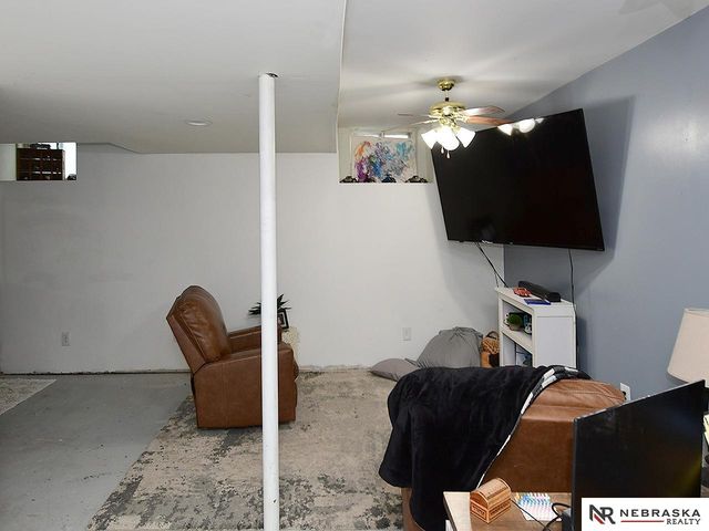 6025 Platte Avenue, Lincoln, NE 68507