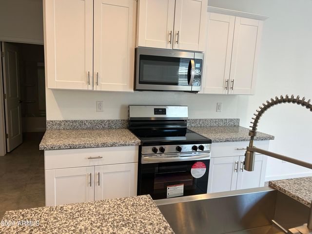 4385 W Allen Street, Laveen, AZ 85339