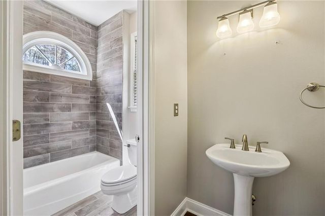 125 Crabapple Way, Alpharetta, GA 30004