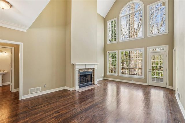 125 Crabapple Way, Alpharetta, GA 30004