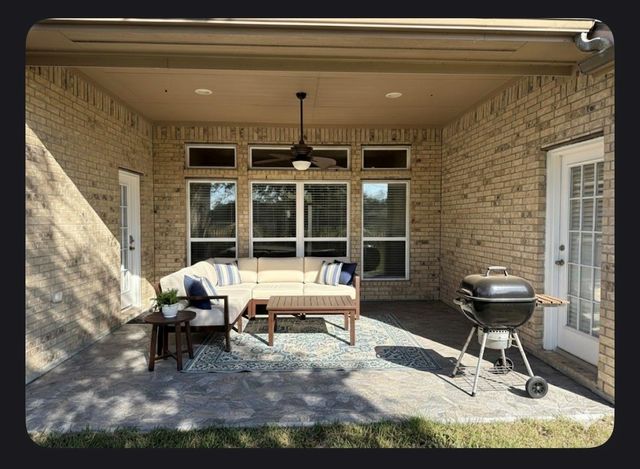 2714 White Falls Drive, Pearland, TX 77584