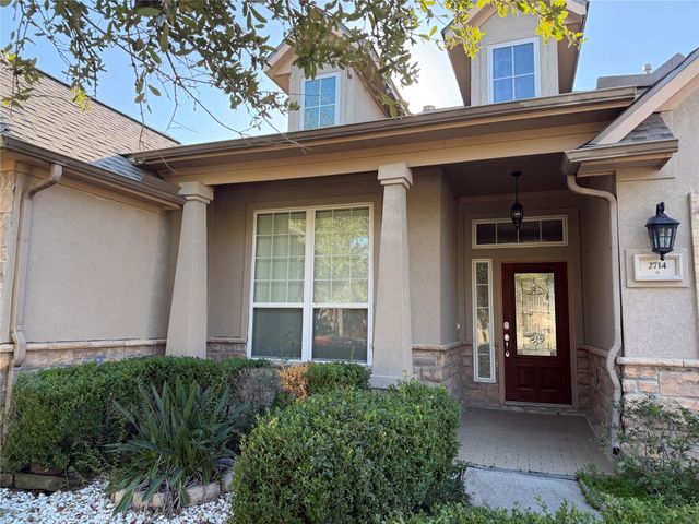 2714 White Falls Drive, Pearland, TX 77584