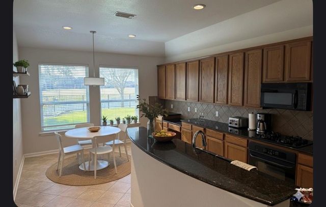 2714 White Falls Drive, Pearland, TX 77584