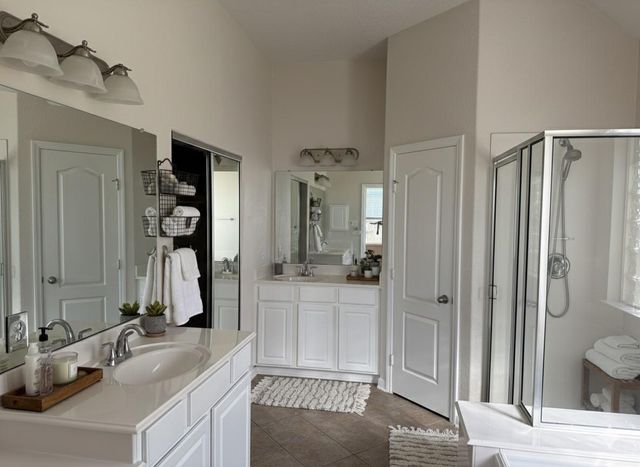 2714 White Falls Drive, Pearland, TX 77584