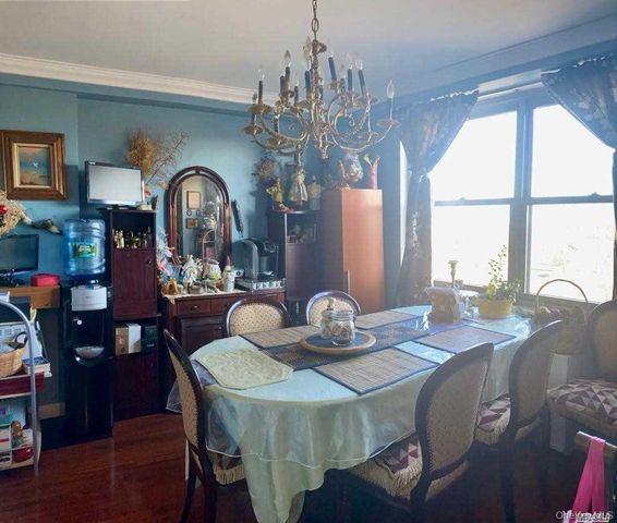 61-20 Grand Central Parkway C 705, Forest Hills, NY 11375