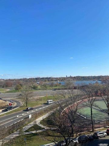 61-20 Grand Central Parkway C 705, Forest Hills, NY 11375