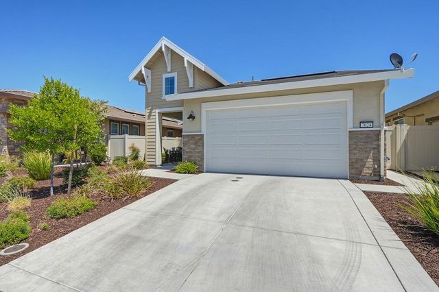 7024 Starburst Ln, Roseville, CA 95747