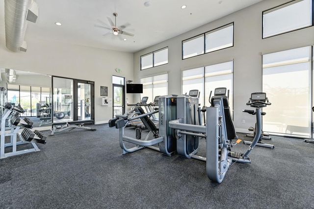 7024 Starburst Ln, Roseville, CA 95747