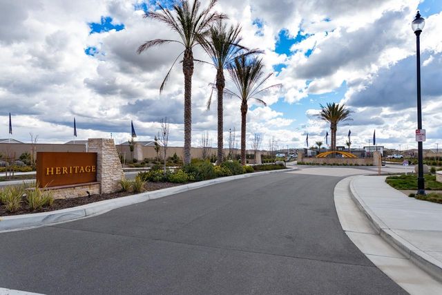 7024 Starburst Ln, Roseville, CA 95747