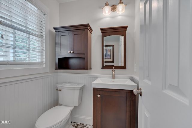410 Colony Woods Drive, Chapel Hill, NC 27517