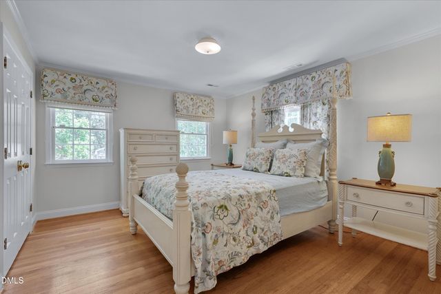 410 Colony Woods Drive, Chapel Hill, NC 27517