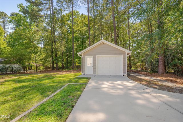 410 Colony Woods Drive, Chapel Hill, NC 27517