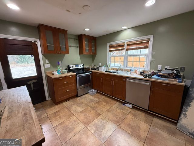 2230 Highview Road SW, Atlanta, GA 30311