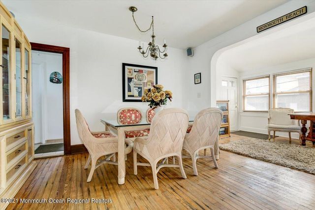 15 Riverview Road, Monmouth Beach, NJ 07750