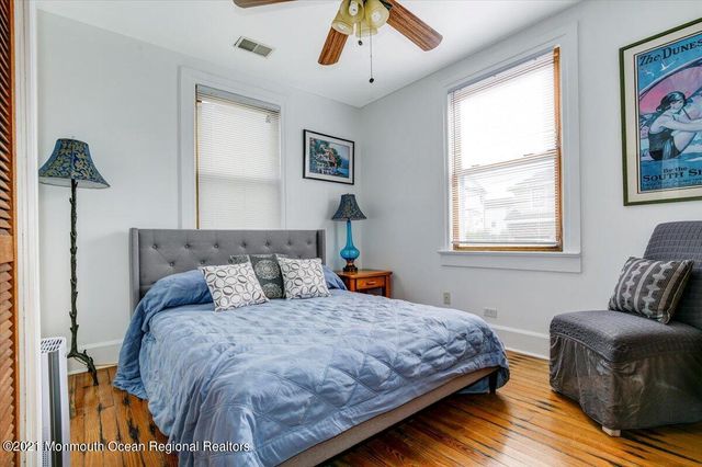 15 Riverview Road, Monmouth Beach, NJ 07750