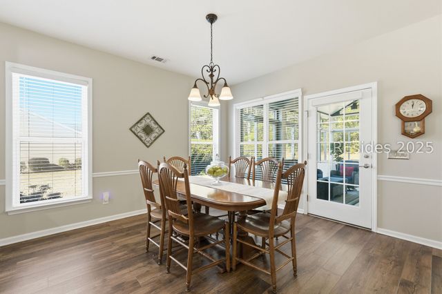 25 Rolling River Dr, Bluffton, SC 29910