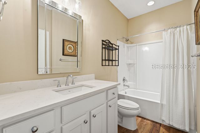 25 Rolling River Dr, Bluffton, SC 29910