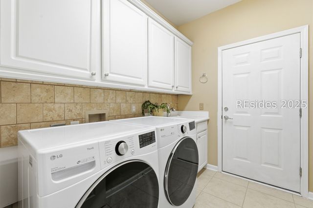 25 Rolling River Dr, Bluffton, SC 29910