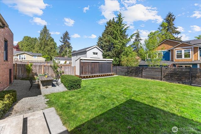 4010 NE 95th Street, Seattle, WA 98115