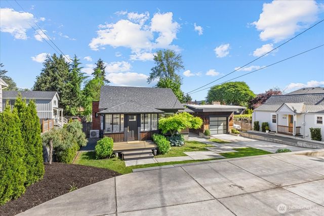 4010 NE 95th Street, Seattle, WA 98115