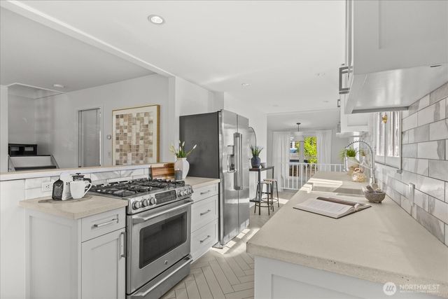 4010 NE 95th Street, Seattle, WA 98115