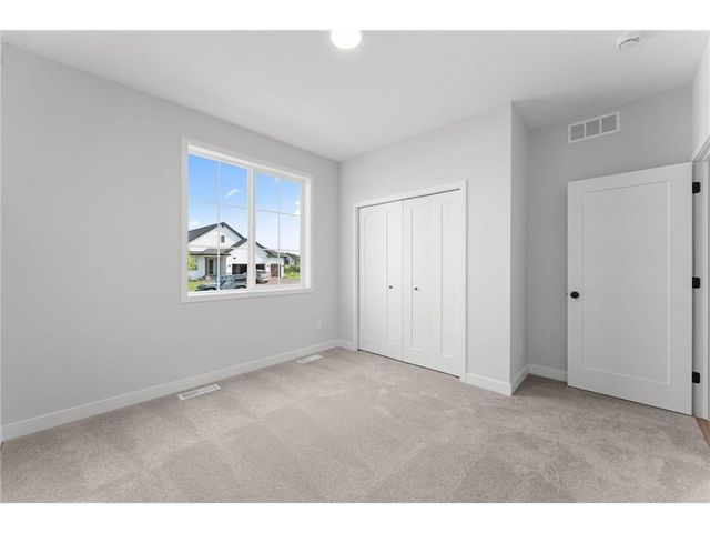 1566 Applegate Road, New Richmond, WI 54017