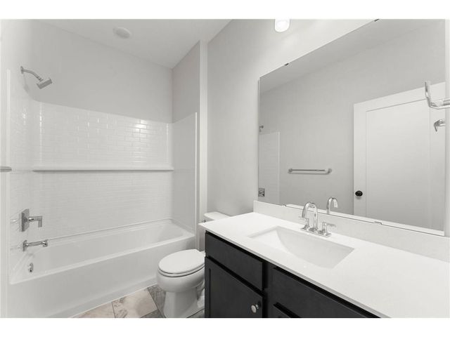 1566 Applegate Road, New Richmond, WI 54017