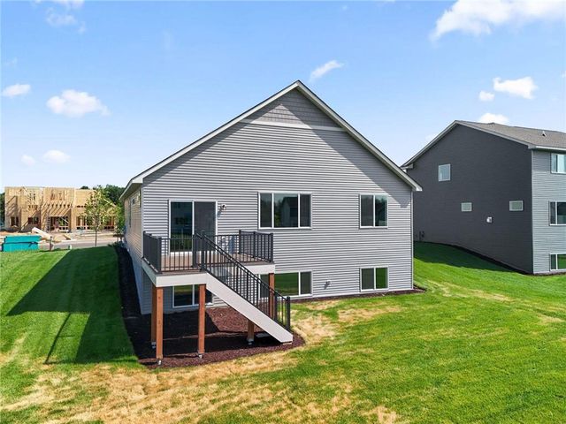 1566 Applegate Road, New Richmond, WI 54017