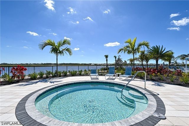 4679 SkySail DR, Naples, FL 34120