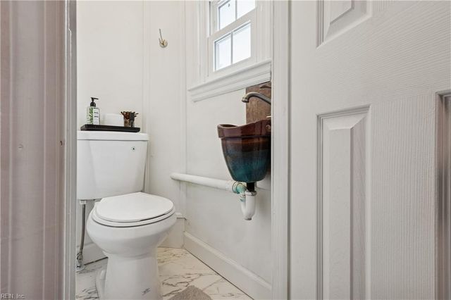 112 Botetourt RD, Newport News, VA 23601