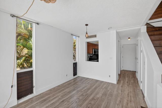 1531 SE 15th Street 8, Fort Lauderdale, FL 33316