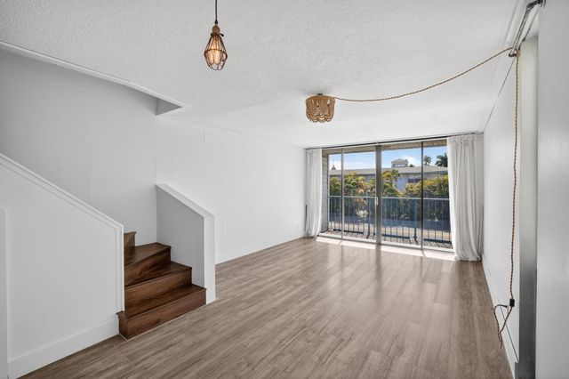 1531 SE 15th Street 8, Fort Lauderdale, FL 33316