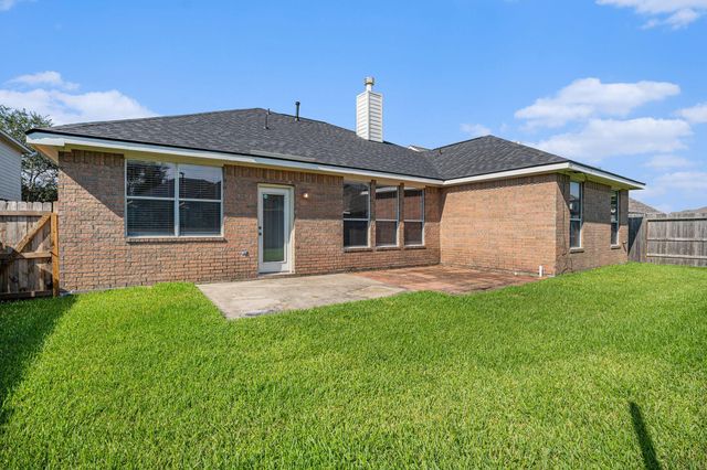 2517 Flycatcher Cove Drive, League City, TX 77573