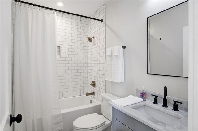 553 Congress Street, Mobile, AL 36603