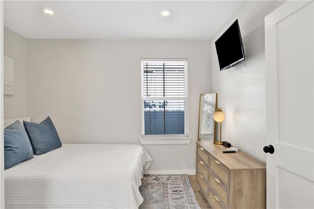 553 Congress Street, Mobile, AL 36603