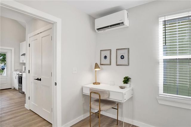 553 Congress Street, Mobile, AL 36603