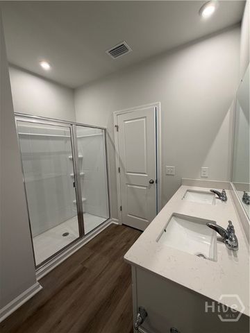 247 Crosstown Avenue, Richmond Hill, GA 31324