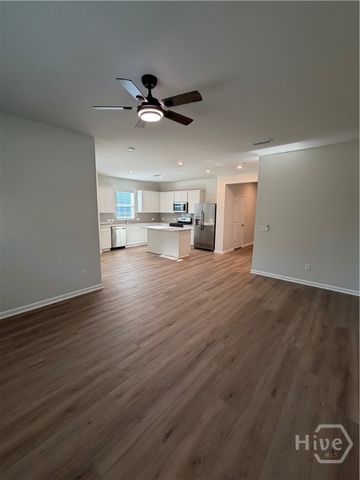 247 Crosstown Avenue, Richmond Hill, GA 31324