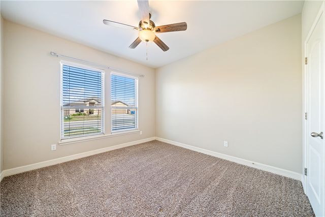 103 Foxtail Palm Dr, Portland, TX 78374