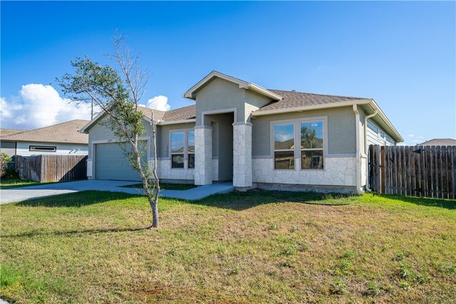 103 Foxtail Palm Dr, Portland, TX 78374