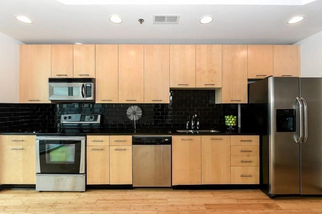 3324 Peachtree Road NE 2516, Atlanta, GA 30326