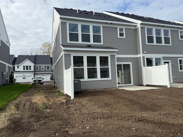 14972 Avondale View, Rosemount, MN 55068